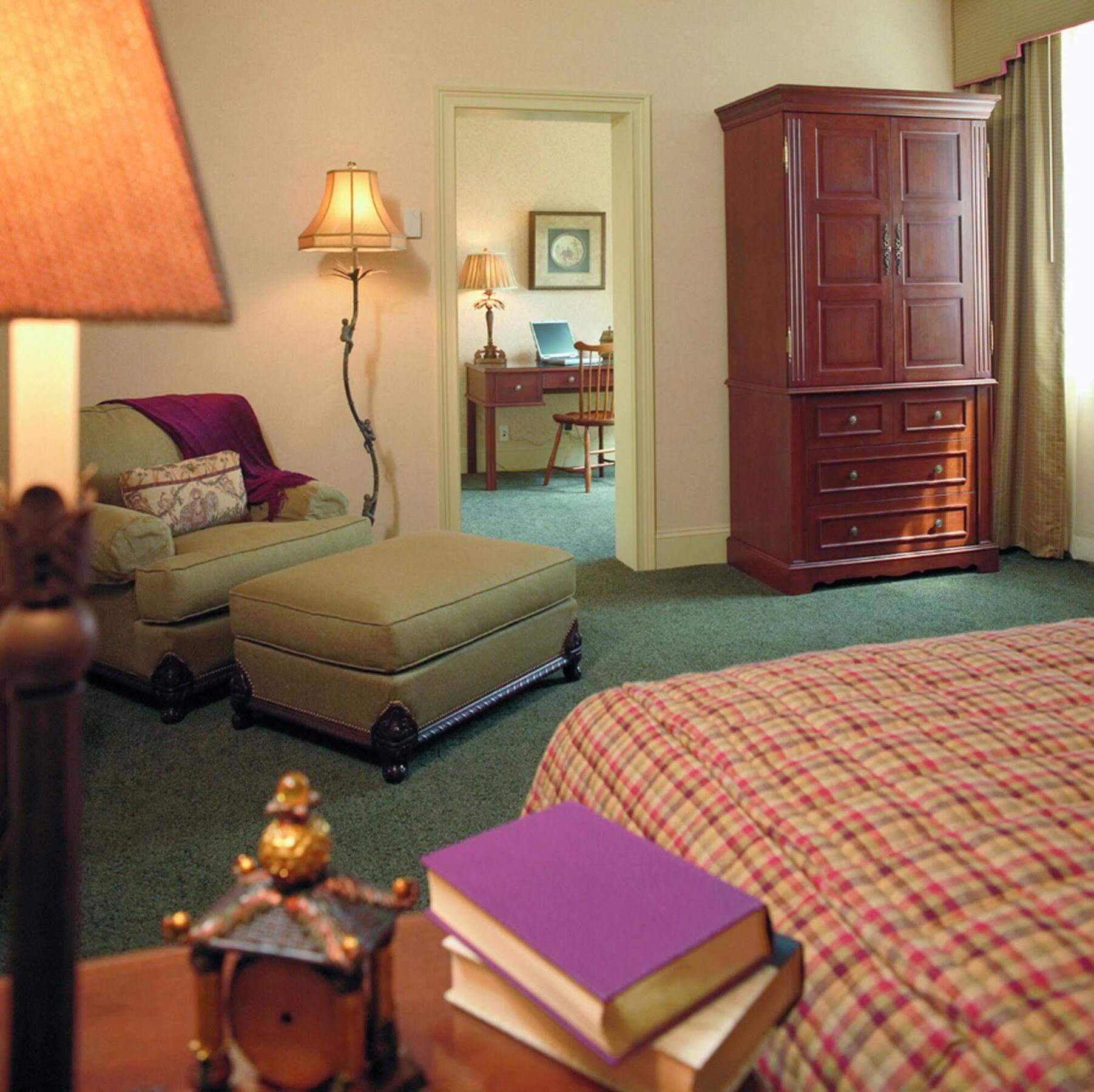 Collegian Hotel & Suites, Trademark Collection By Wyndham Syracuse Exteriör bild